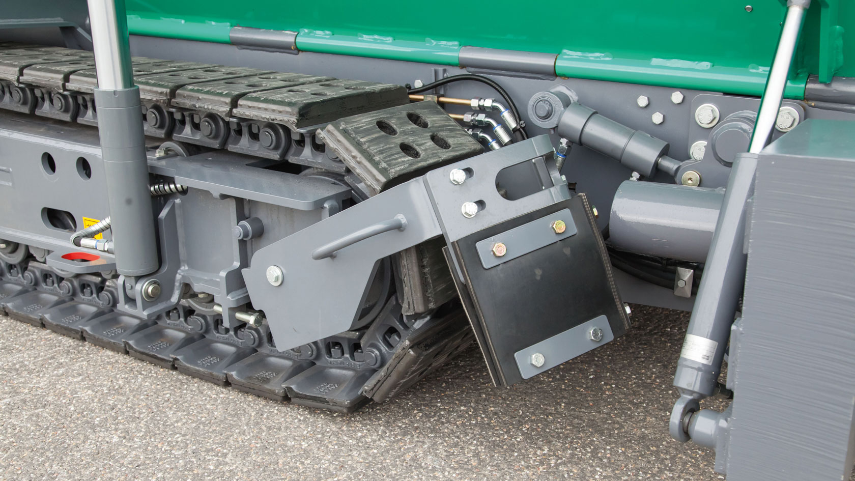 OMBS Service di Boi Salvatore- OFFICINA MECCANICA VEICOLI INDUSTRIALI A CAGLIARI E IN SARDEGNA - Bucher Municipal, Wirtgen Group JOHN DEERE, Komatsu